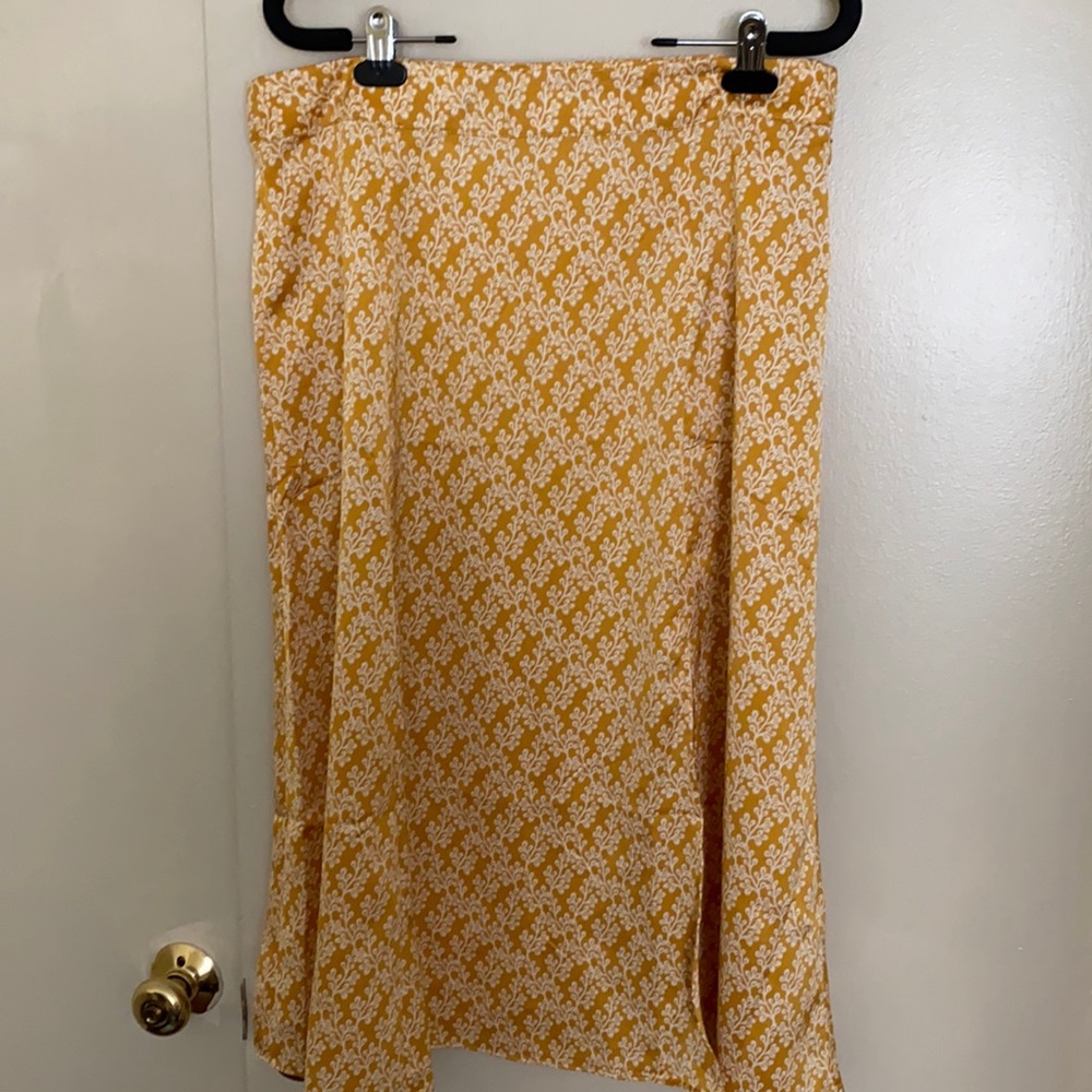 Loft skirt